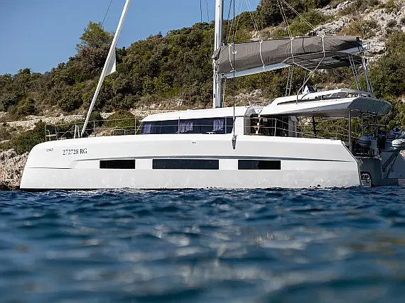 Dufour 48 Catamaran - External image