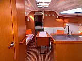 Bavaria 37 - Internal image