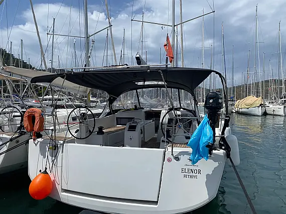 Sun Odyssey 490