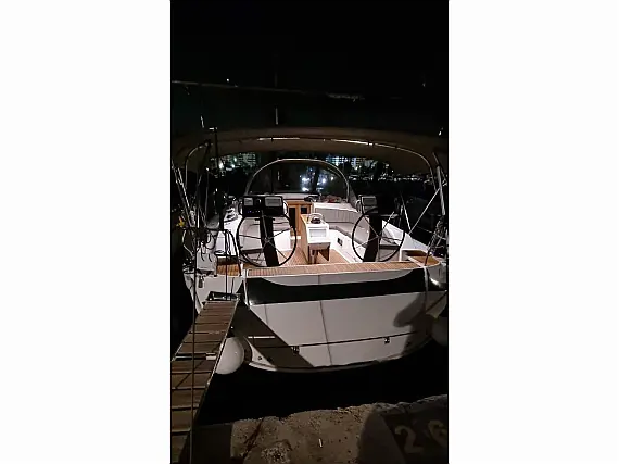 Bavaria 51