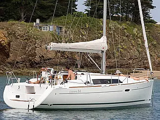 Oceanis 34 - [External image]