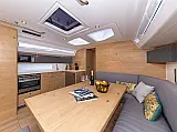 Elan Impression 45 - Internal image