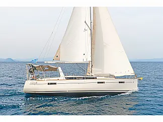 Oceanis 41 - External image