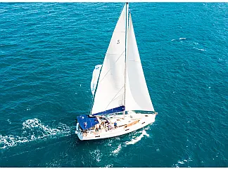 Oceanis 48 - External image