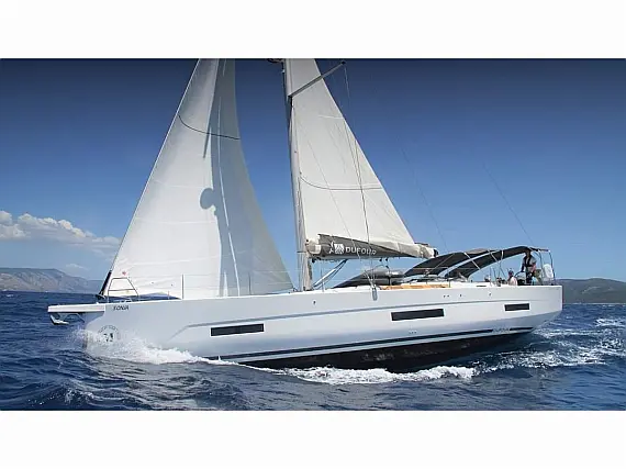 Dufour 530