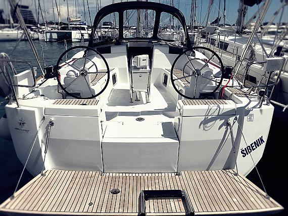 Sun Odyssey 449