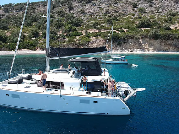 Lagoon 450  Flybridge