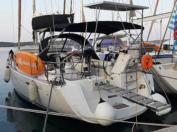Oceanis 43