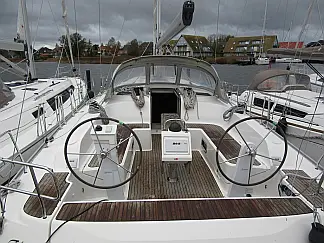 Bavaria Cruiser 46 - External image