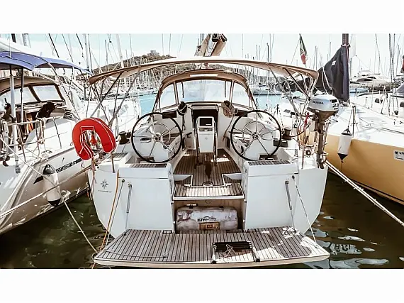 Sun Odyssey 419