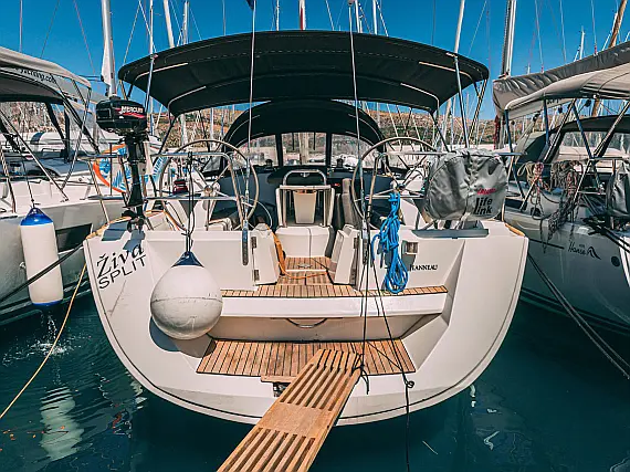 Sun Odyssey 49