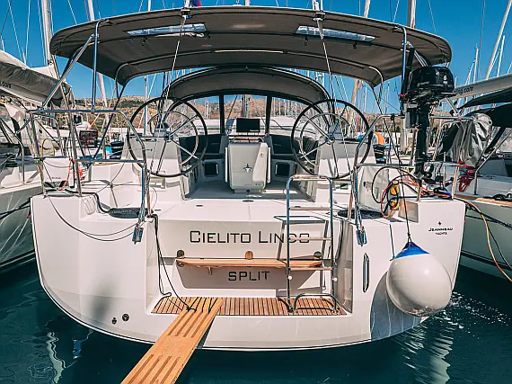 Jeanneau 54