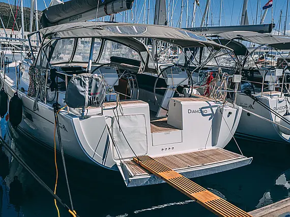 Hanse 455