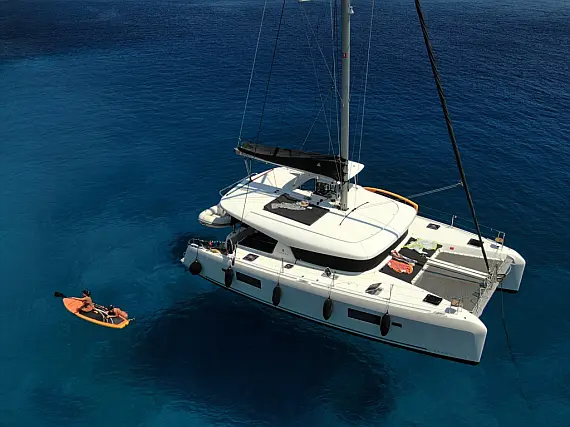 Lagoon 42