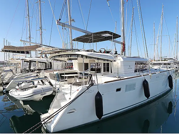 Lagoon 450 F