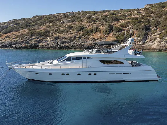 Ferretti 72