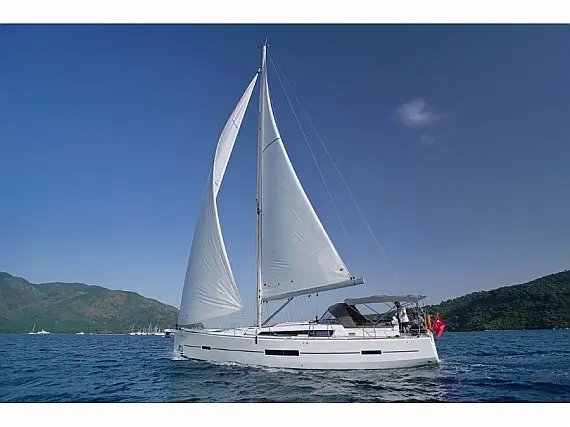 Dufour 520 Grand Large