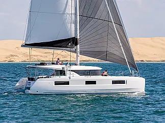 Lagoon 46  - External image