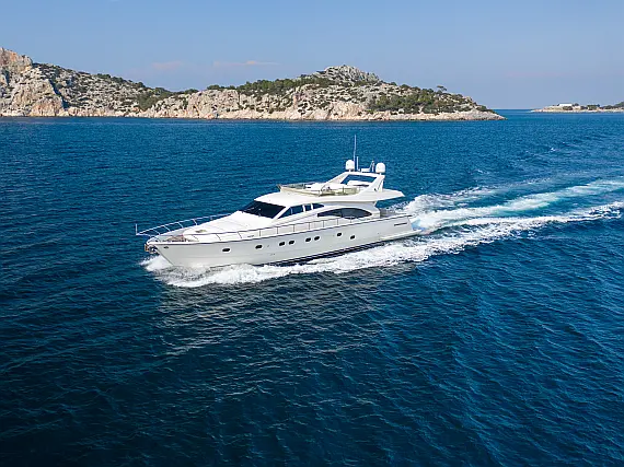 Ferretti 68