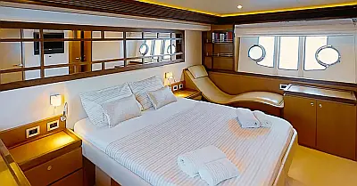 boat-image