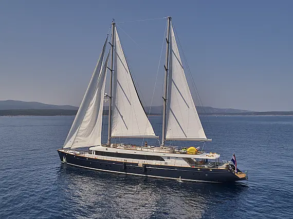 Luxury Sailing Yacht - Dalmatino