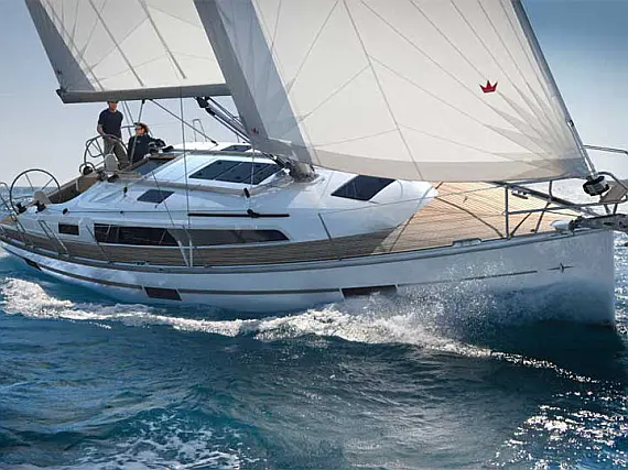 Bavaria 37 Cruiser - Immagine esterna