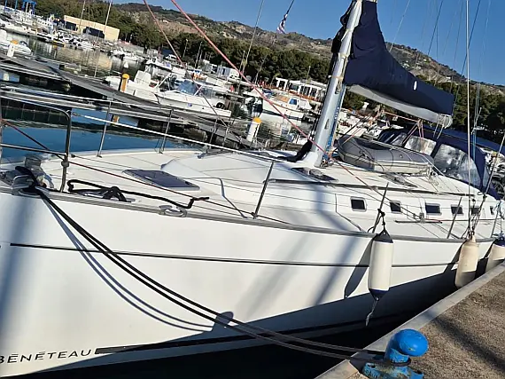Cyclades 50.4
