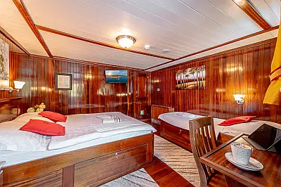 boat-image