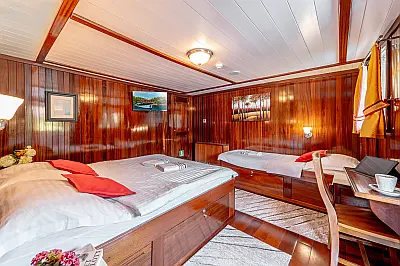 boat-image