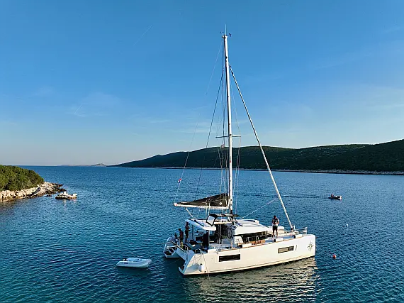Lagoon 40