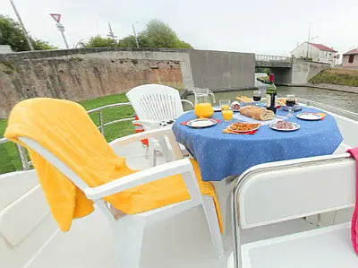 boat-image