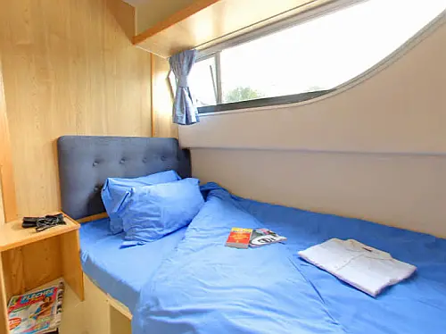 boat-image