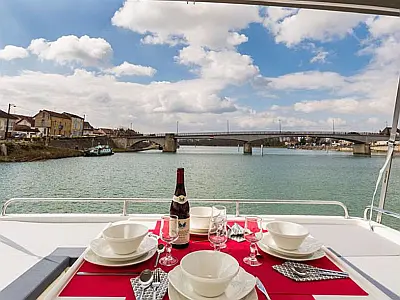 boat-image