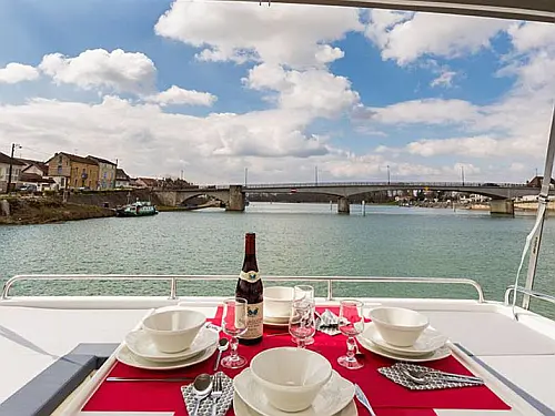 boat-image