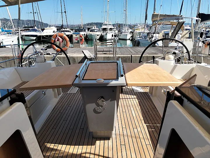 Oceanis 45 - 