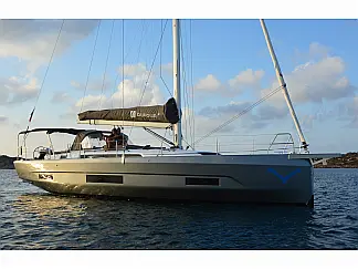 Dufour 470 Owner's version - External image