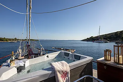 boat-image