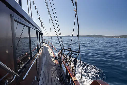 boat-image