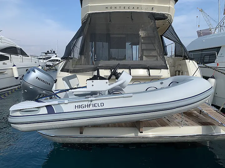 Monte Carlo 5 - dinghy
