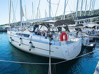 Dufour 460 Grand Large - External image