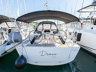 Dufour 360 Grand Large - External image