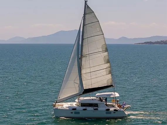 Lagoon 420 (5 cab.)