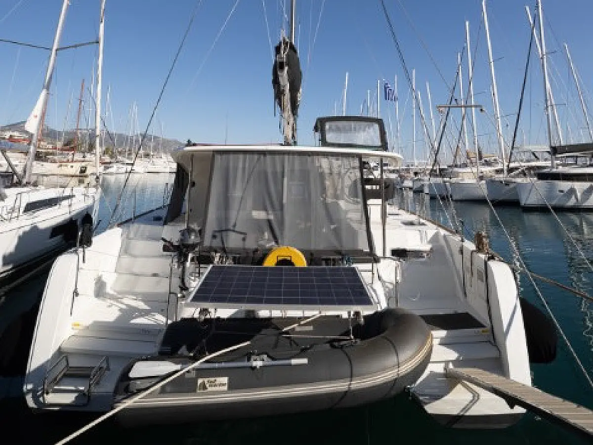 Lagoon 40,  in Greece
