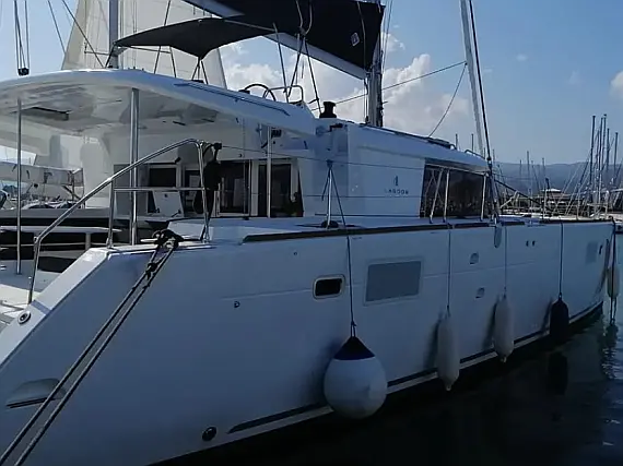 Lagoon 450  Fly (4 cab.)