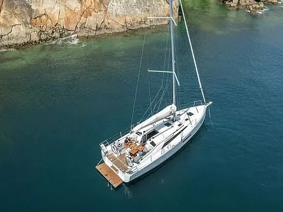 Oceanis 37.1 (3 cab.)