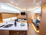 Bavaria C45 Style - Internal image