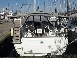 Bavaria Cruiser 41 (3 cab.) - External image