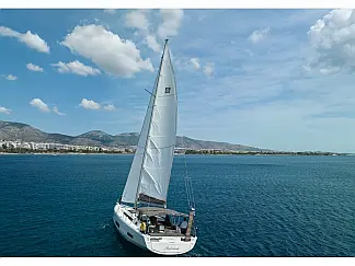 Dufour 470 - External image