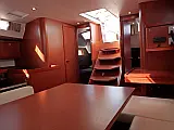 Oceanis 48 (5 cab.)  - Internal image