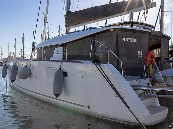 Lagoon 450 
